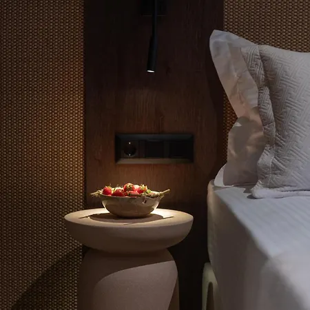 Pournari Center 3*